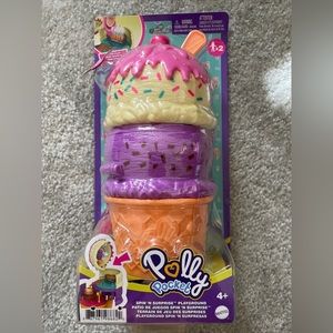 Polly pocket spin ‘n surprise